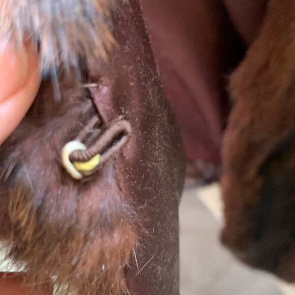 Luxury Vintage Real Fur 1940s Mink Cape/Vest/Stole Mint Condition Mob Wife Vibe - Picture 15 of 16